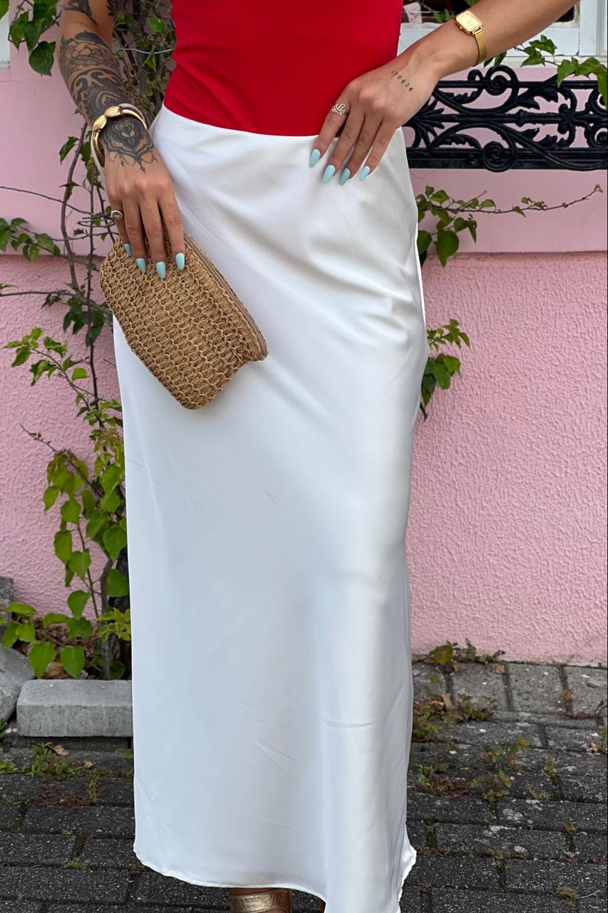 Saia Aura